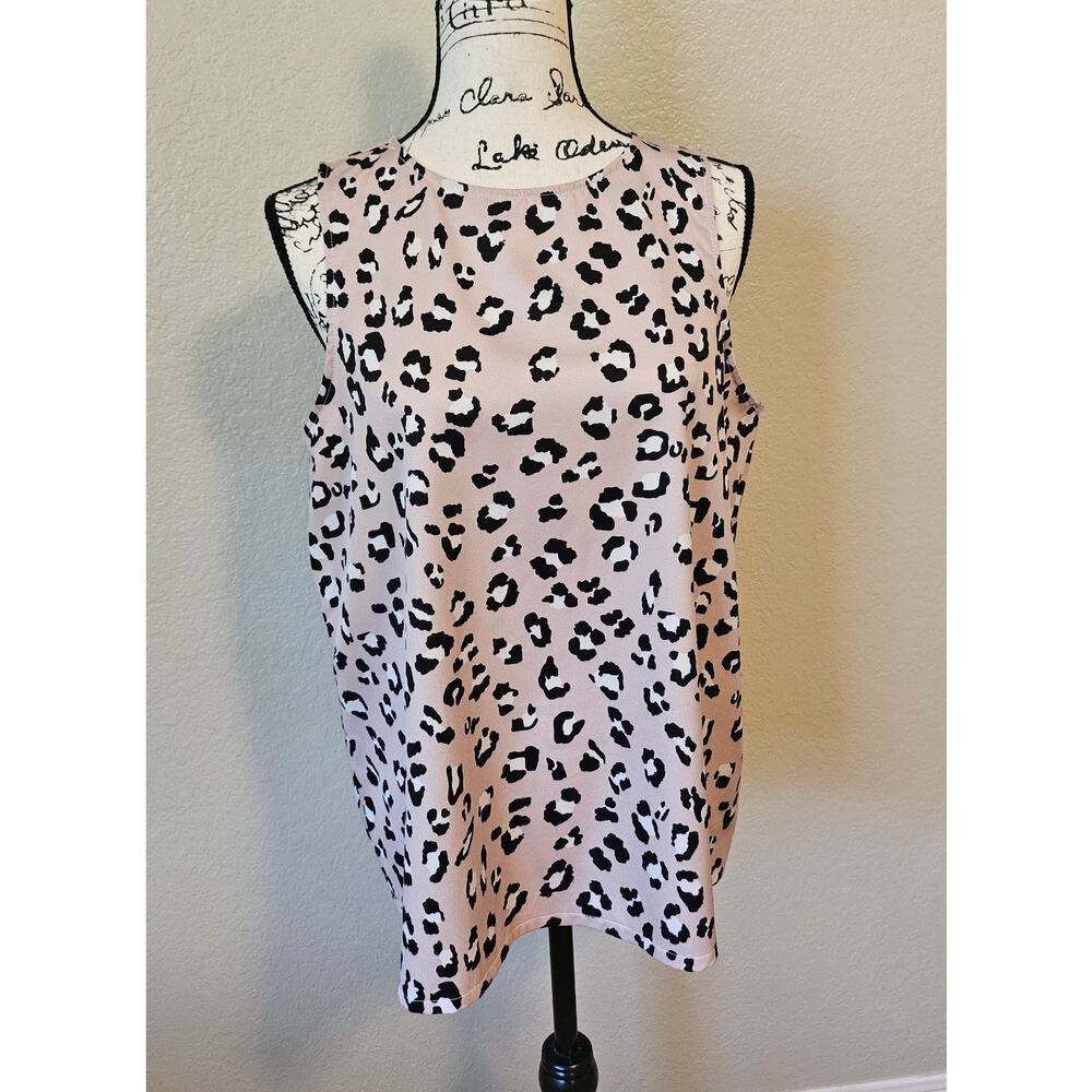 Animal print sleeveless top
